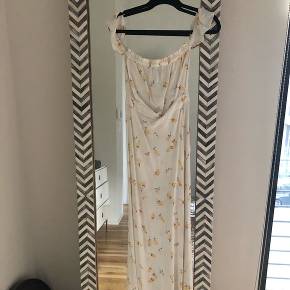 Flynn Skye Dresses & Skirts - Flynn Skye Bella Maxi